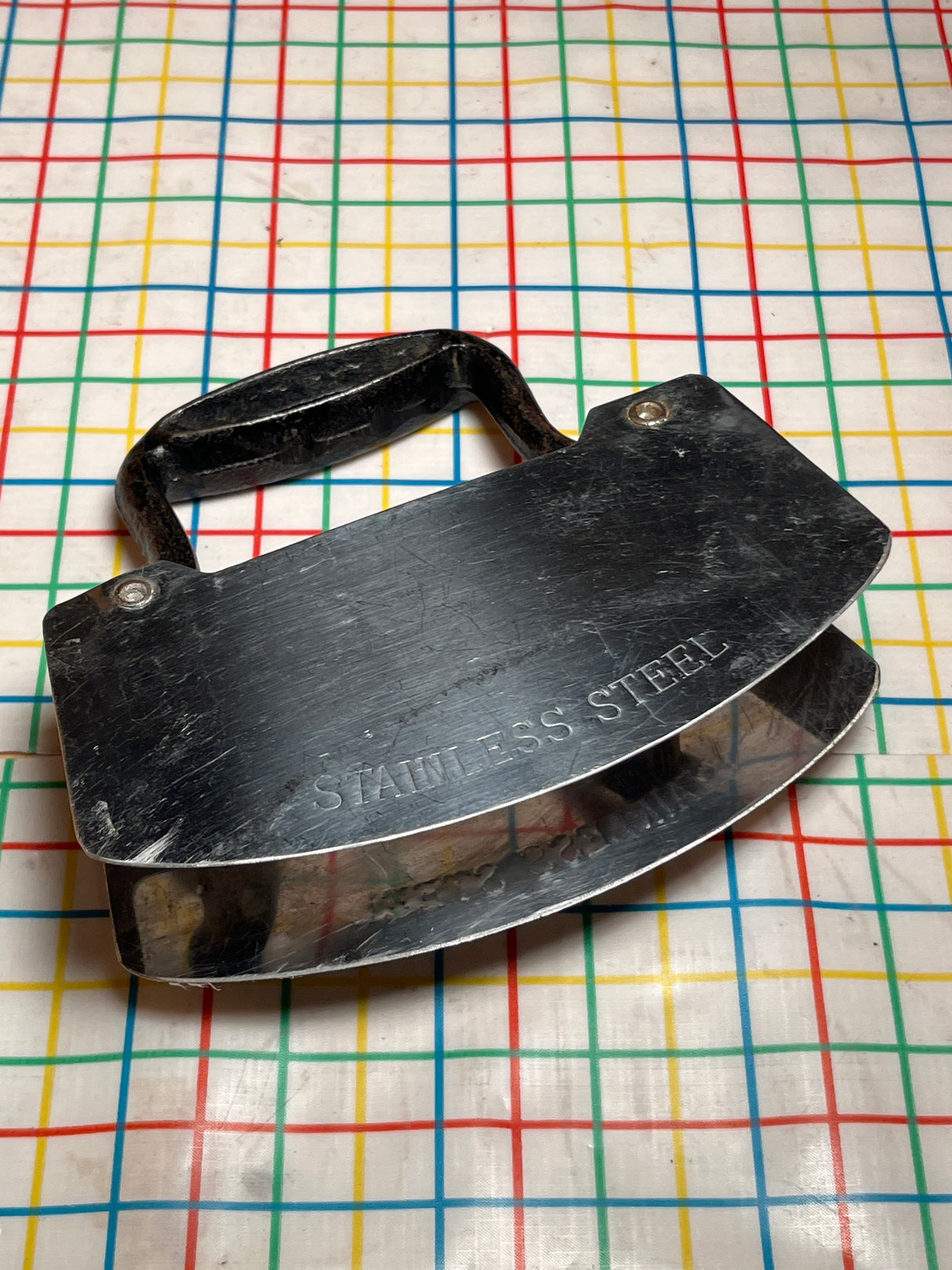 Rocking food chopper with two blades - stainless steel with cast iron handle