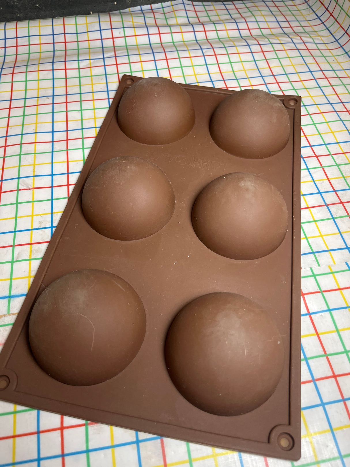 6 half dome baking mold - brown silicone