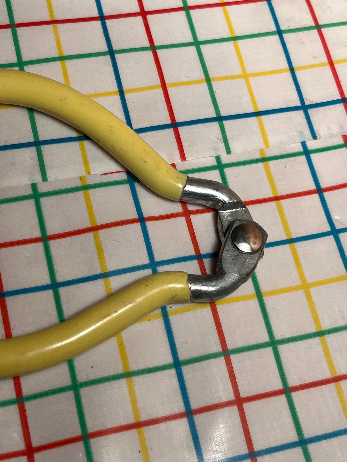 Jar lid wrench for canning and food preservation - stainless steel and yellow rubber