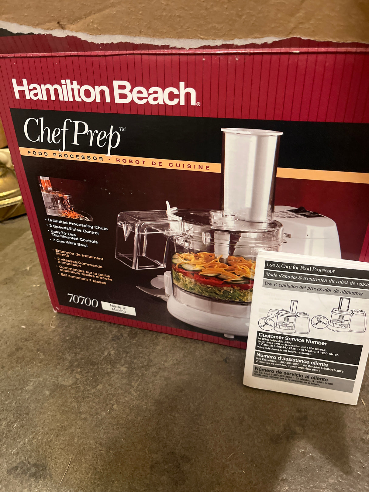Hamilton Beach Chef Prep 70700 7-cup food processor box, highlighting features like 7-cup bowl, unlimited chute, dual speeds, pulse control, and top-mounted controls.