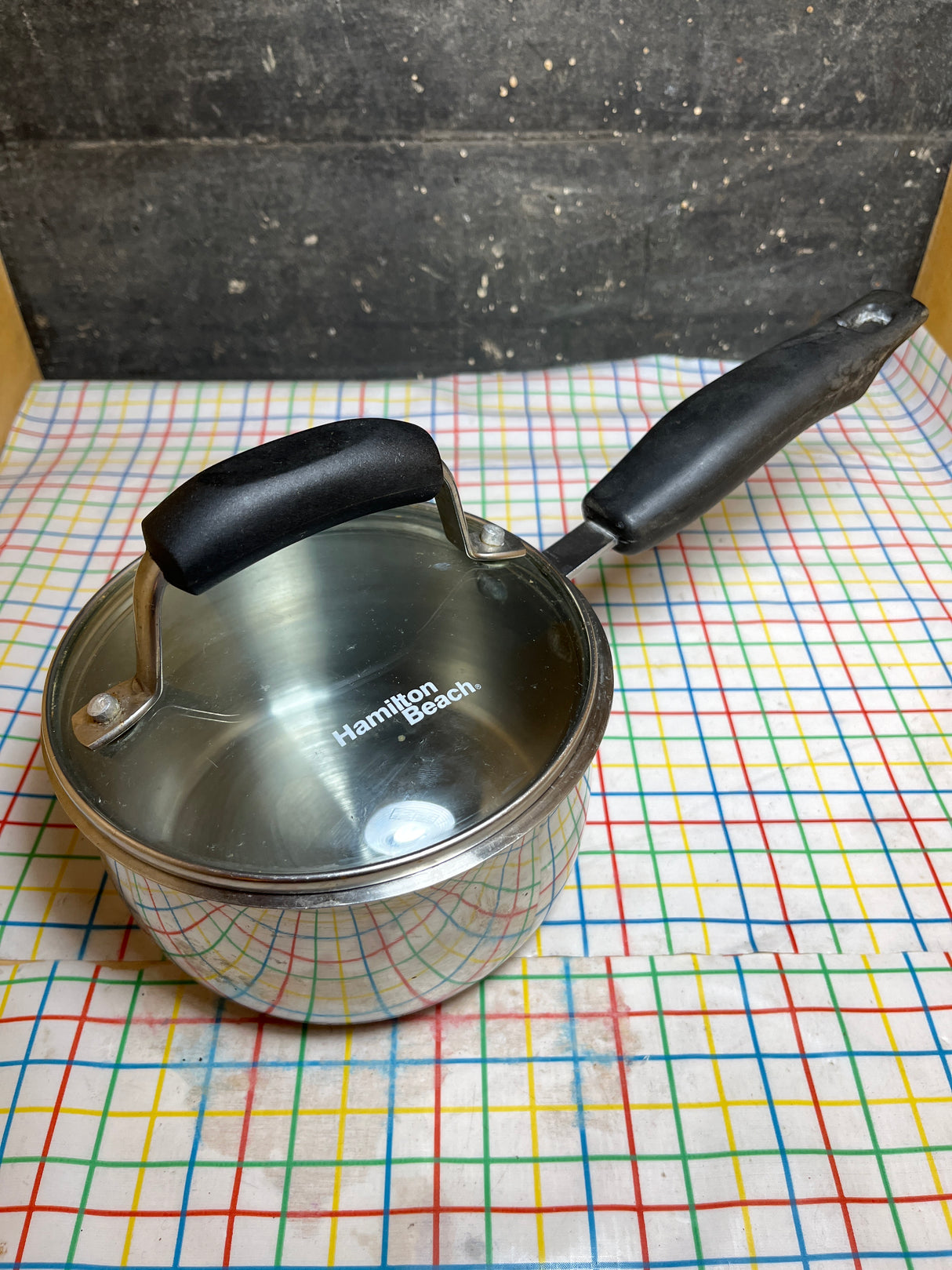2-quart saucepan - stainless steel with glass lid and plastic handles - Hamilton Beach