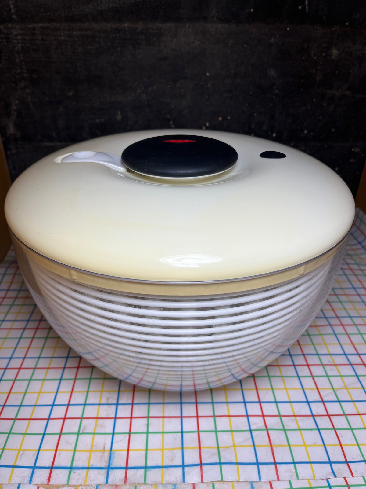 Salad spinner - OXO Good Grips