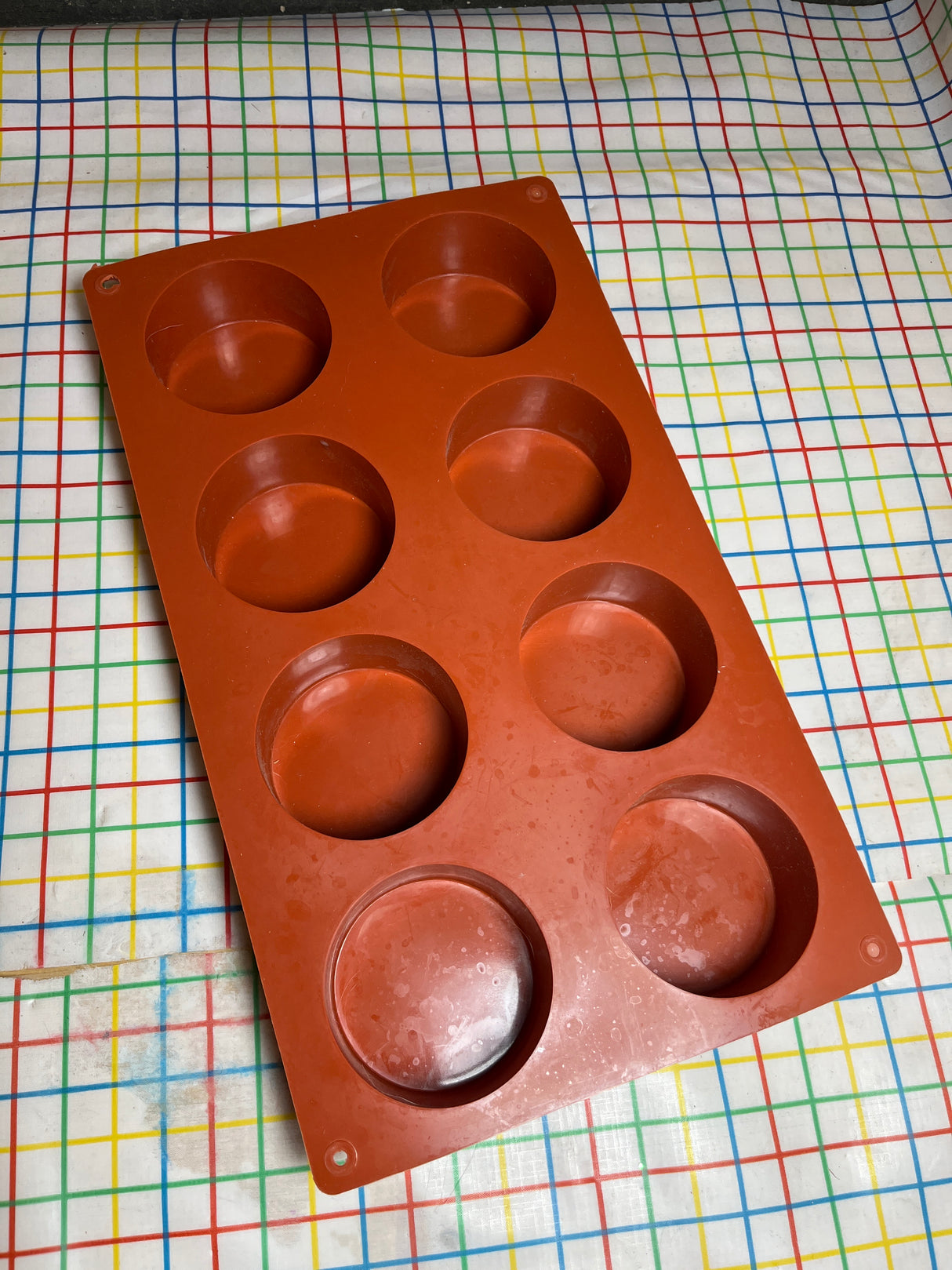 8 cylinder baking mold - red silicone