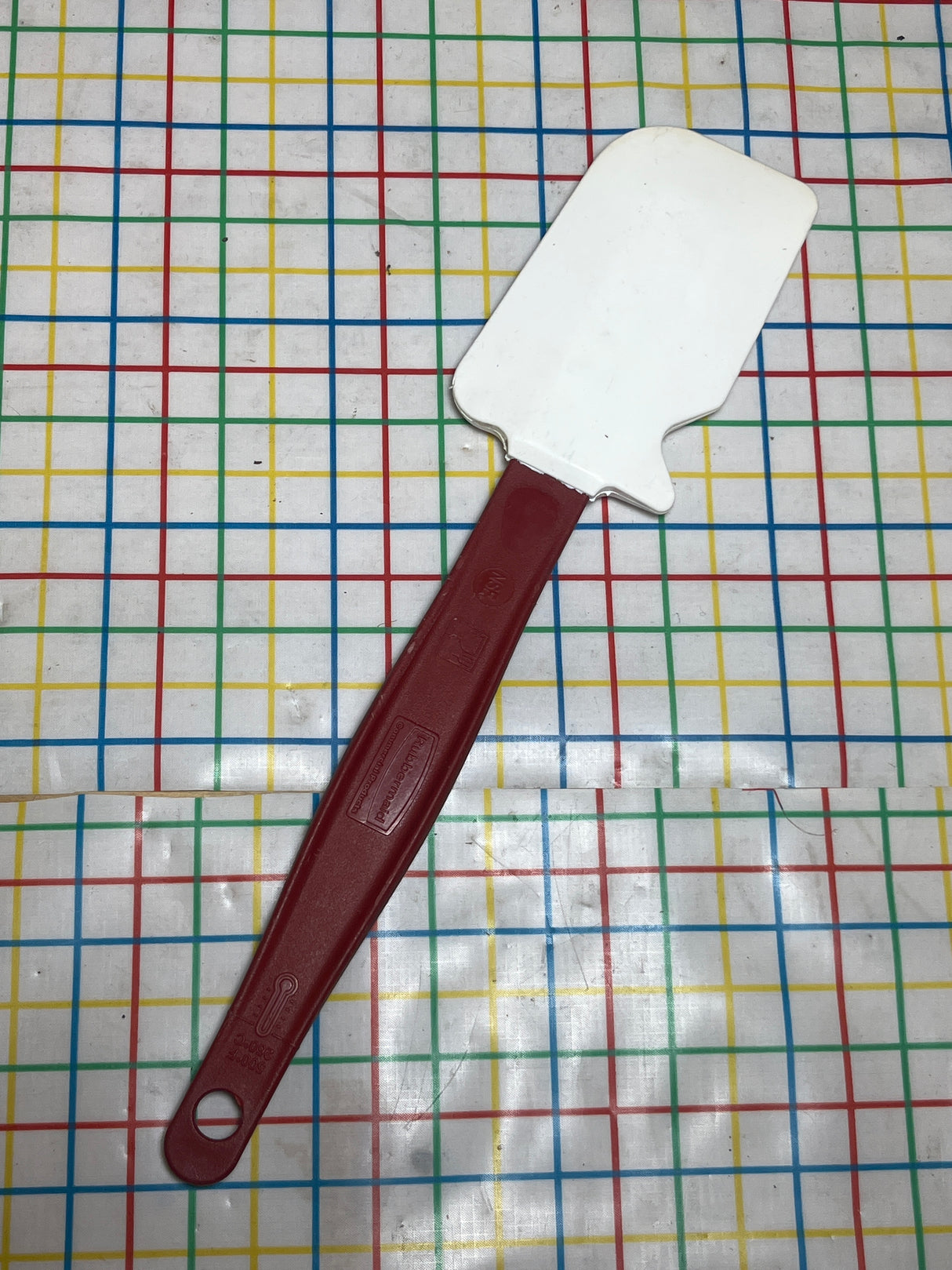 Commercial-grade scraper spatula - rubber and red food-grade plastic - Rubbermaid FG1962000000