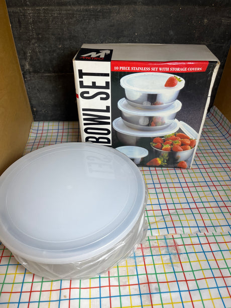 10-piece nesting bowl set - stainless steel w/ plastic lids - Metro 1036