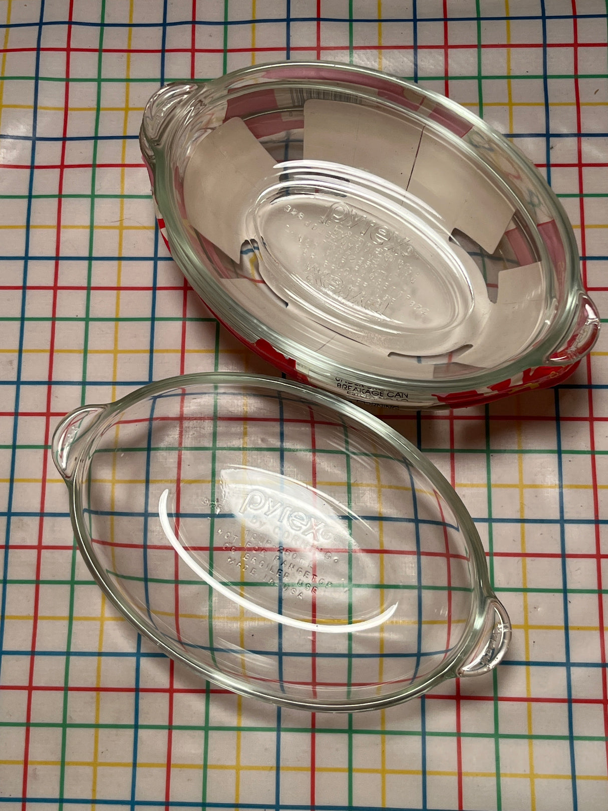 Set of 4 glass oval dessert baking dishes - Pyrex by Corning 328