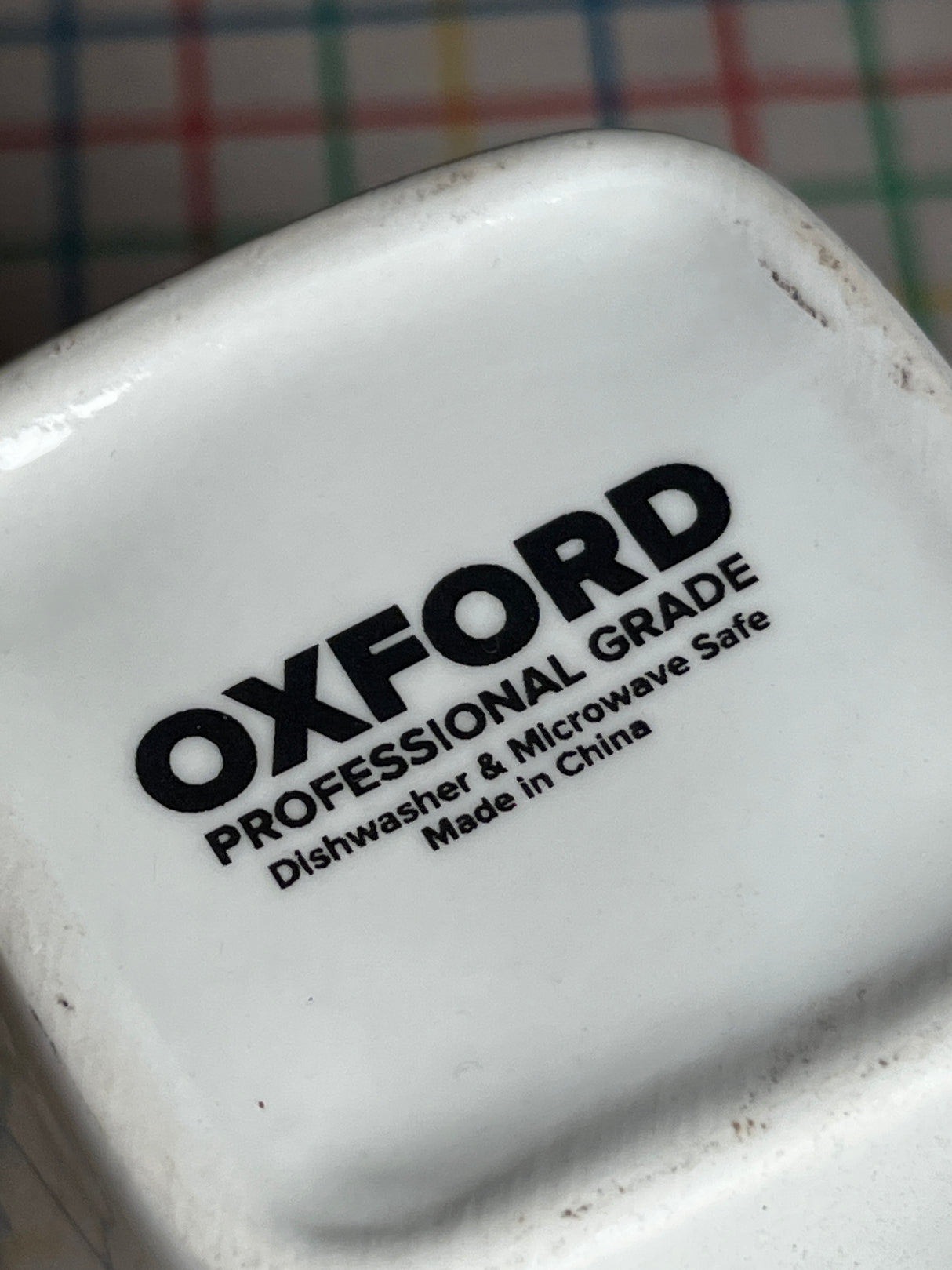 Mug with rectangular base - white ceramic - Oxford Professional Grade