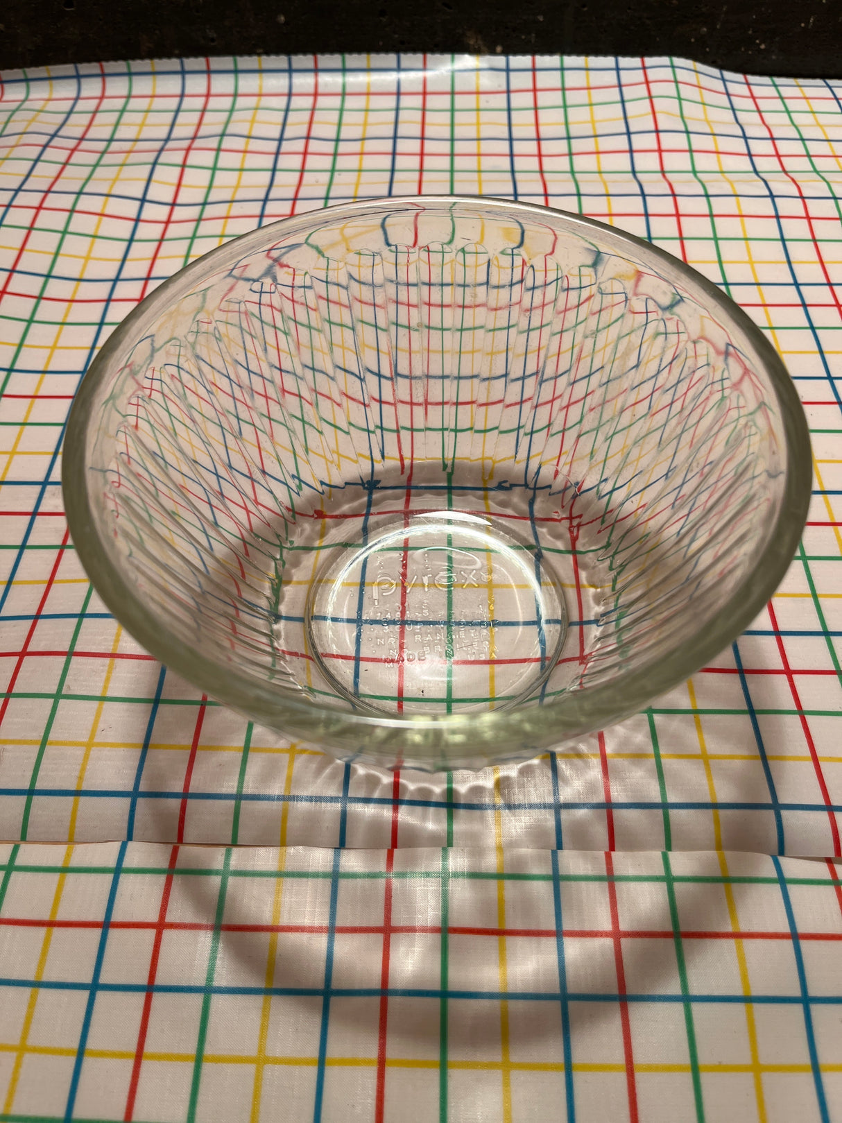3-cup clear ribbed bowl - Pyrex 7401-S