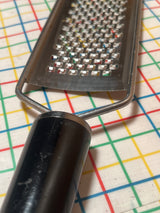 Medium etched grater - stainless steel with plastic handle- Farberware Professional