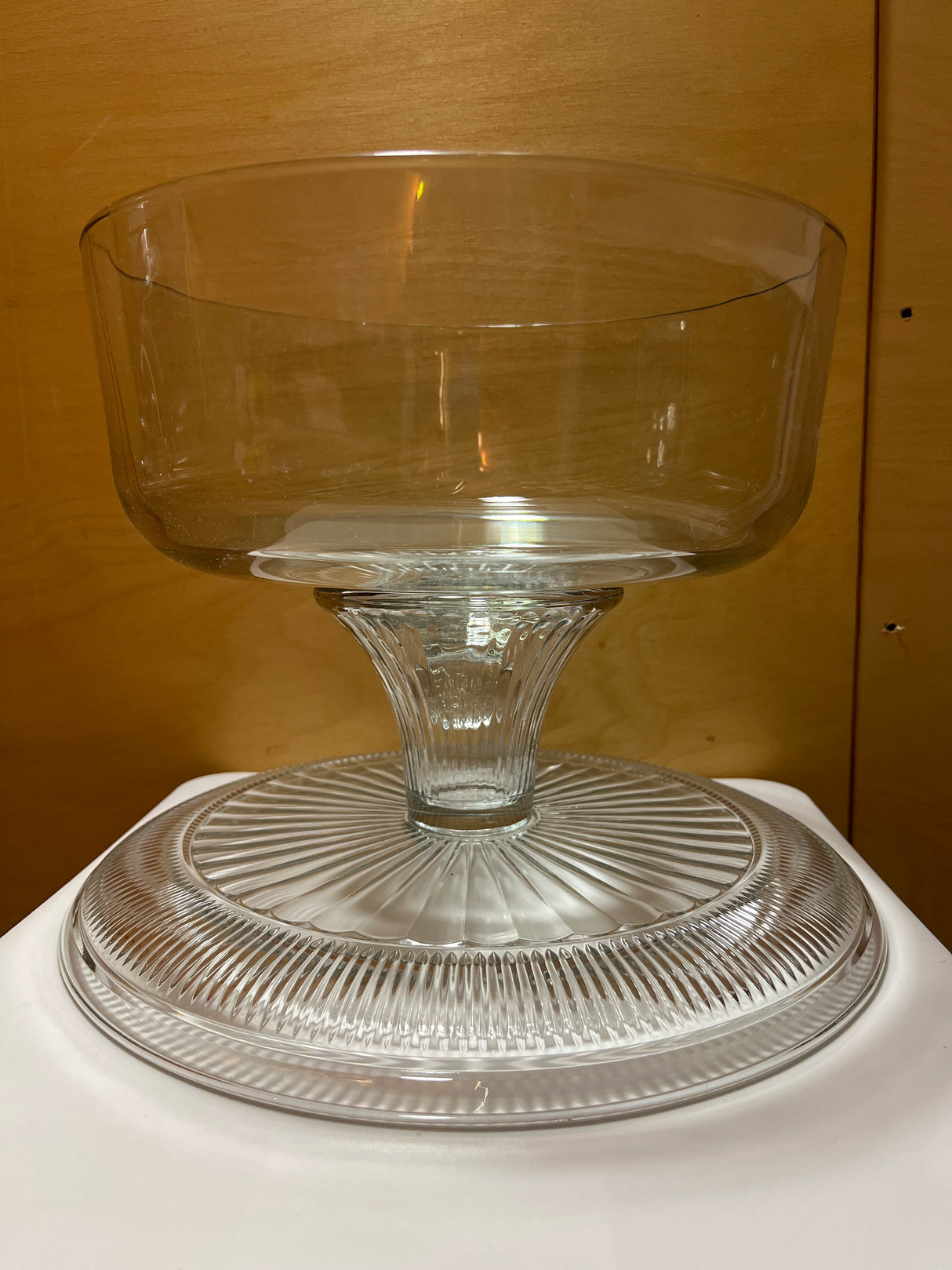Anchor Hocking Annapolis glass 2-piece set functions as a cake stand or punch bowl, featuring durable, thick glass suitable for entertaining.