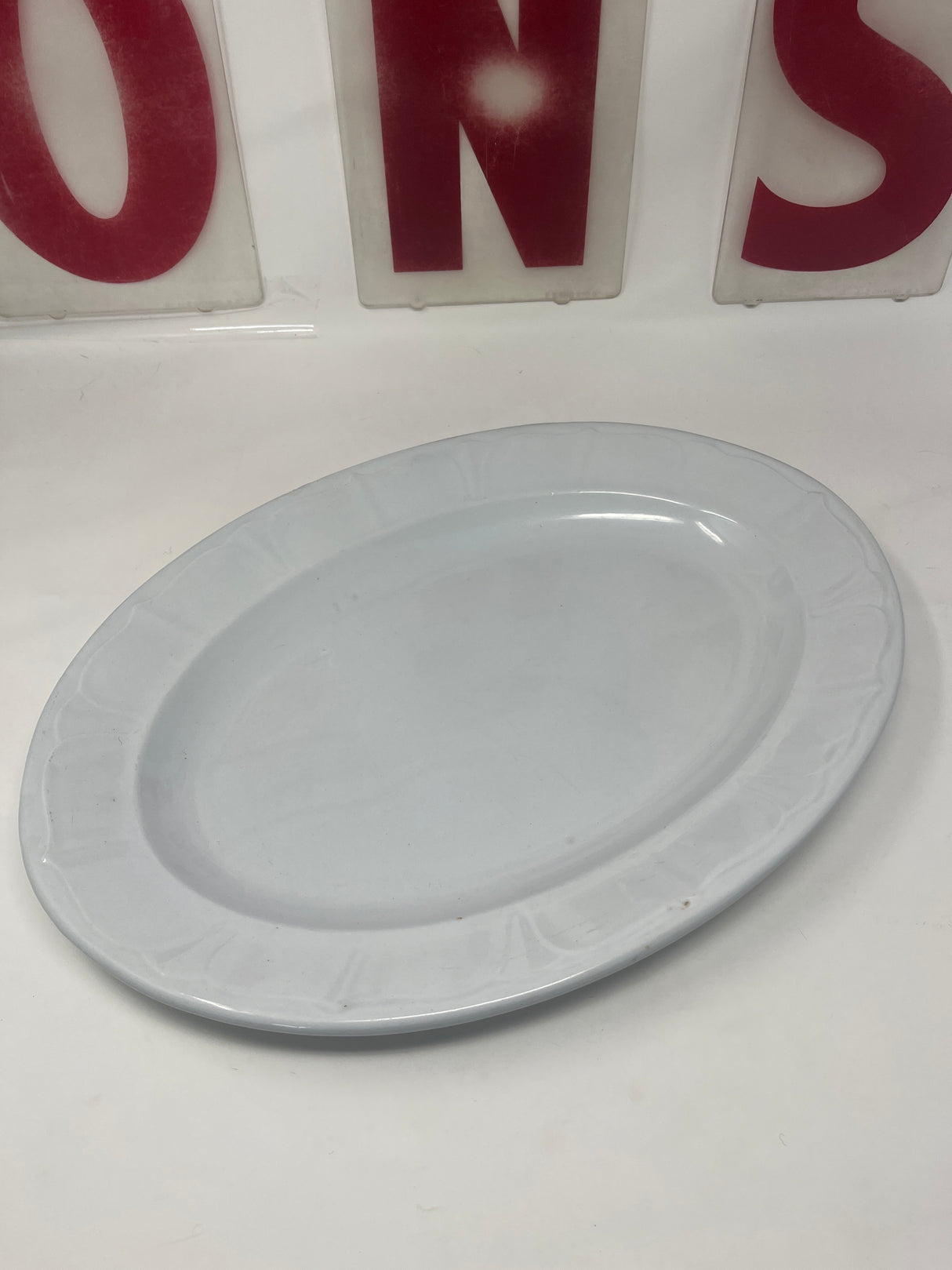 RARE T&R Boote 16 Oval Serving Platter Sydenham, late 1800s ironstone with edge pattern, minimal wear, ideal for collection or daily use.