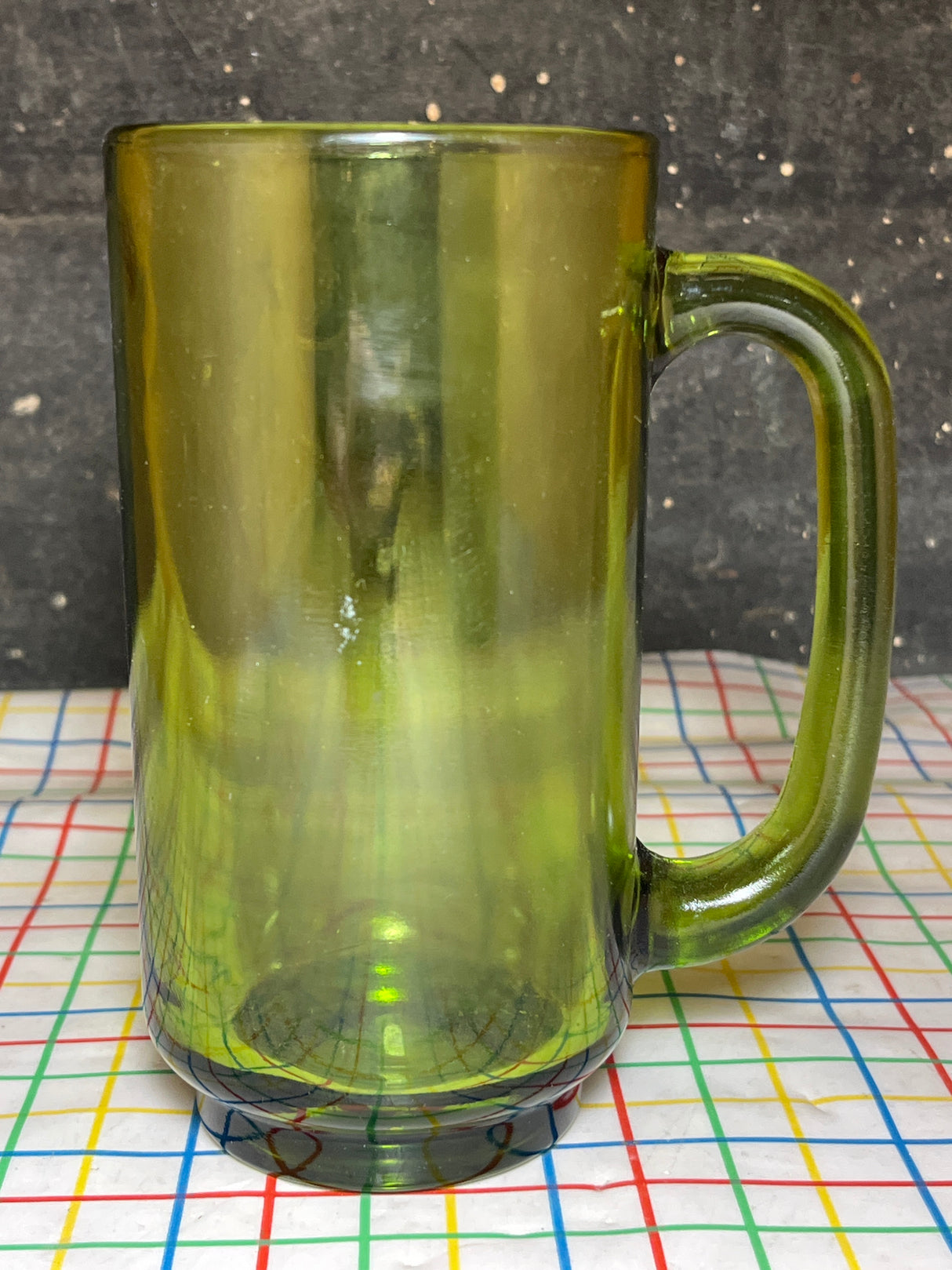 Beer mug - avocado green glass - vintage Hazel Atlas