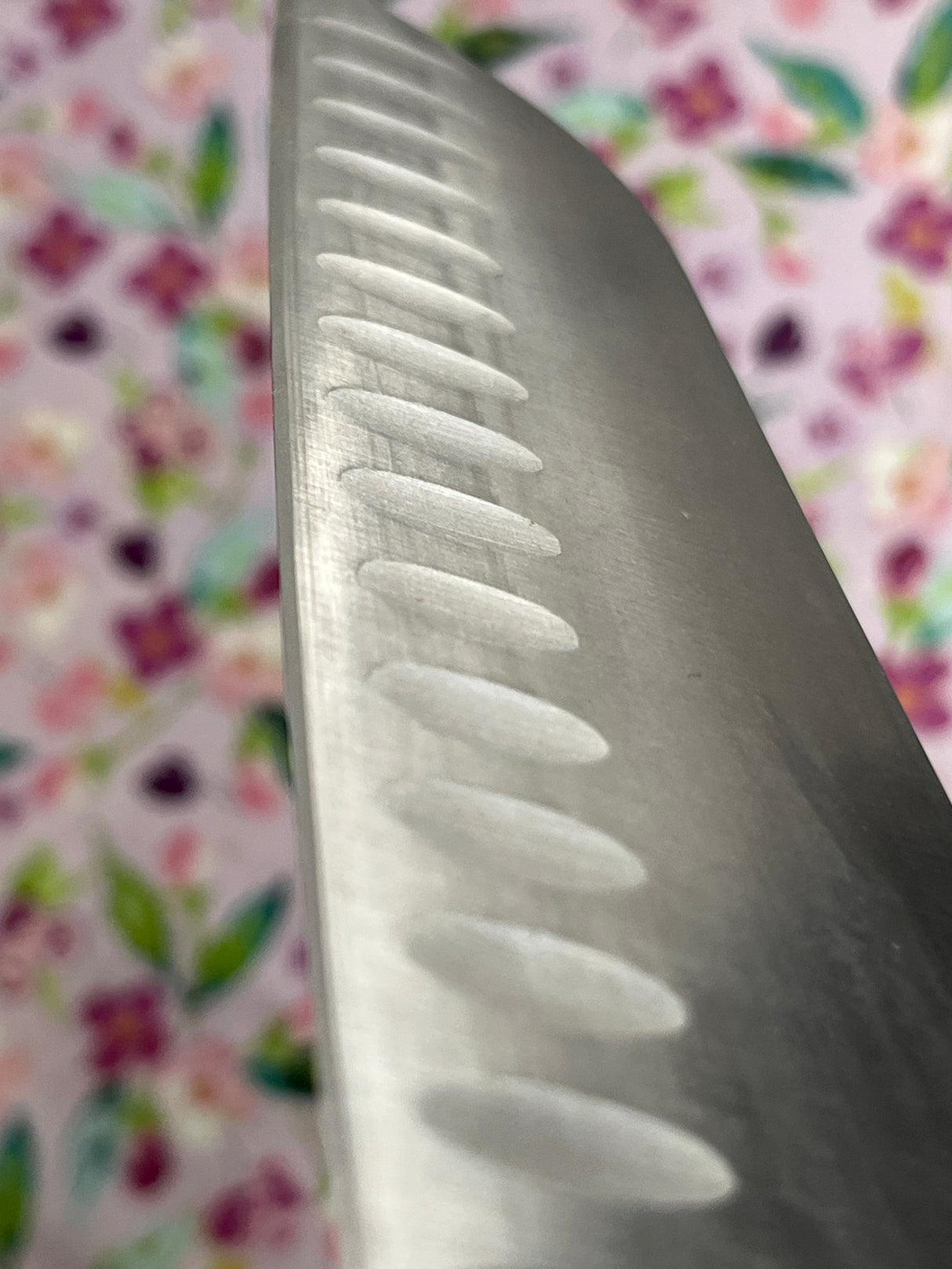 7" santoku knife - stainless steel blade black handle