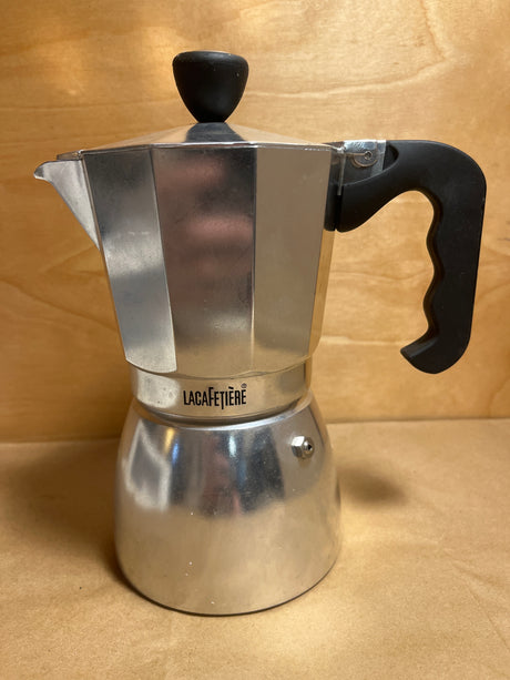 La Cafetière Venice Aluminium 6 cup espresso maker features an aluminum build with a black handle and knob, designed for rich stovetop-brewed espresso.