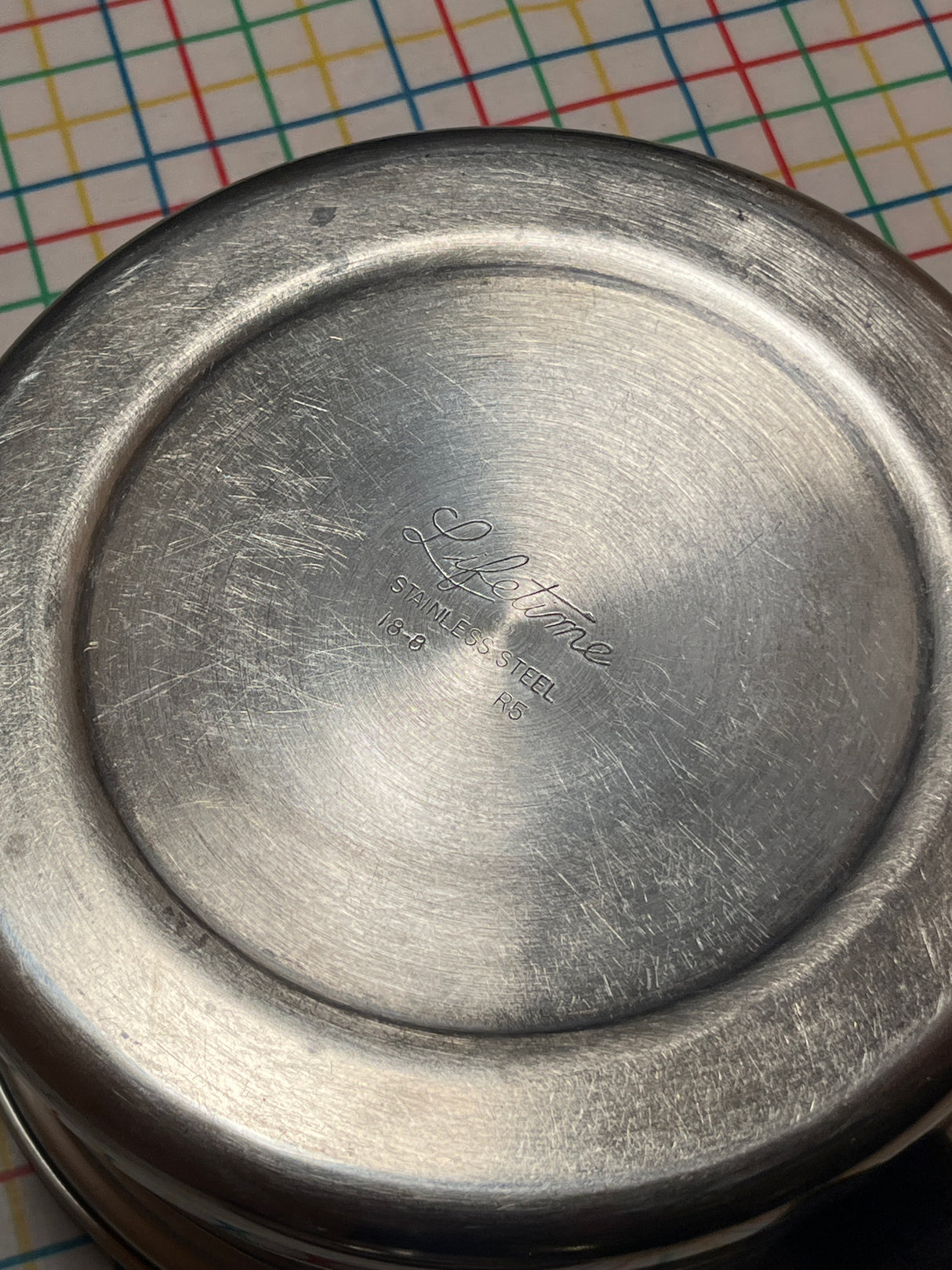7” saucepan with lid - 18/8 stainless steel and hard plastic handle - vintage Lifetime R5