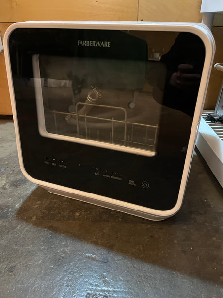 Farberware Professional Portable Dishwasher with a built-in water tank, ideal for small kitchens; missing utensil tray and shelf attachment. Suitable for local pickup and delivery.