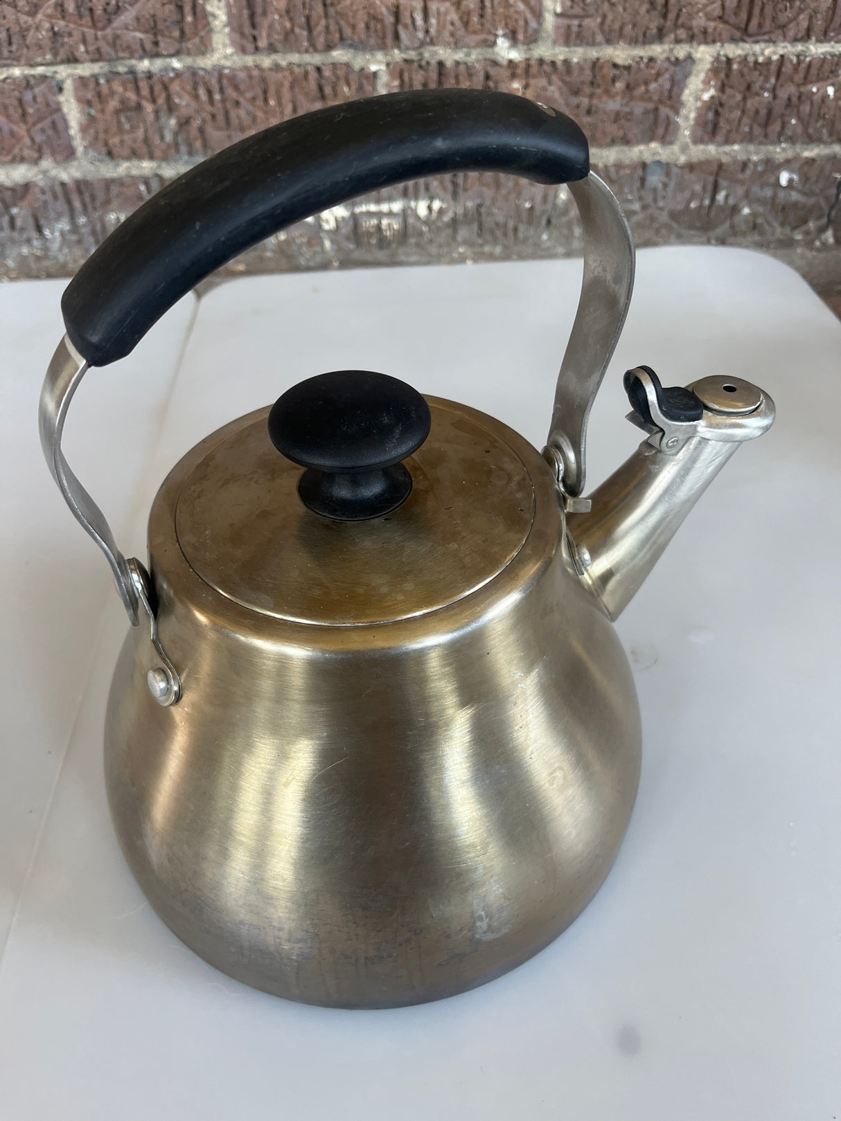 6.8-cup stovetop kettle - stainless steel- OXO