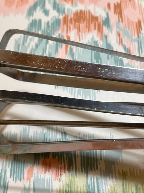 Manual hand mixer - stainless steel and plastic - vintage