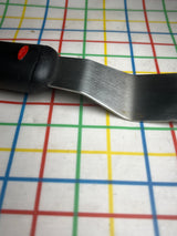 Bent icing knife - stainless steel with black softgrip handle  - OXO Goodgrips