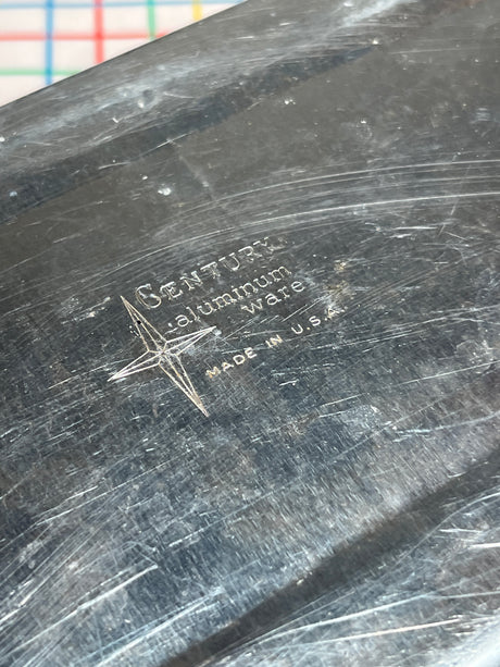 Bread loaf pan - aluminum- vintage Century