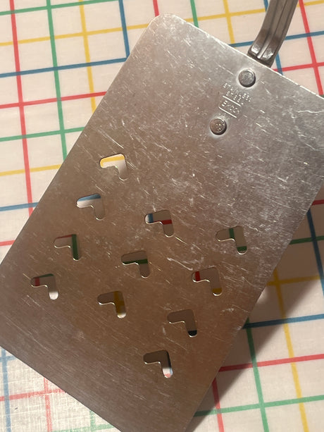 Thin spatula with heart drainage holes - stainless steel with faux wood handle - vintage EKCO