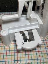 Veggiespize 5-blade spiralizer