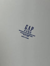 Plates with raised edge - white stoneware ceramic with matte finish - GAP Home