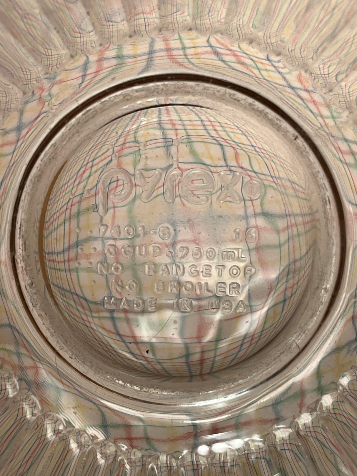 3-cup clear ribbed bowl - Pyrex 7401-S