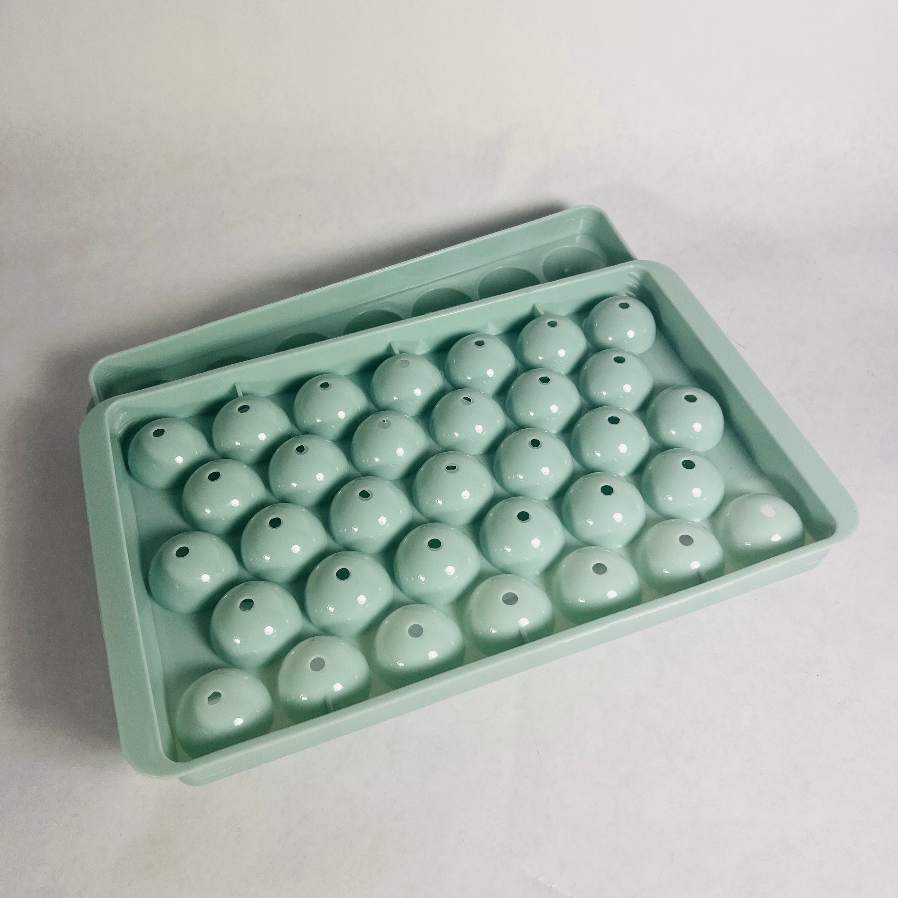 WIBIMEN Round Ice Cube Trays, Ice Ball Maker Mold for Freezer, Circle Ice  Cube Tray Making