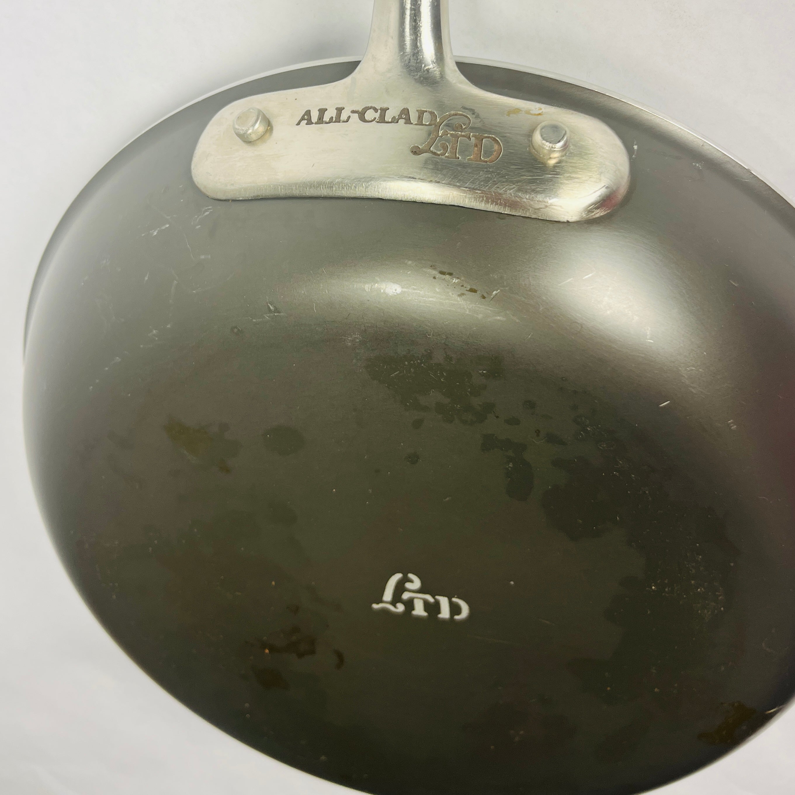 All Clad Ltd Cookware: Unleash Culinary Excellence!